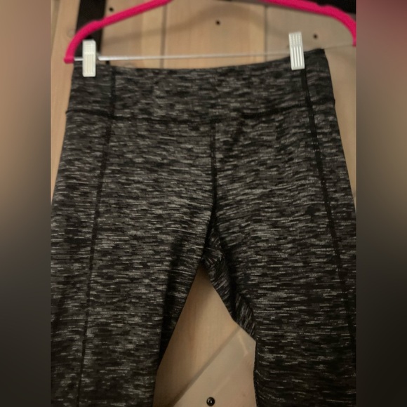 Express Space Dye Performance Legging - Picture 2 of 6